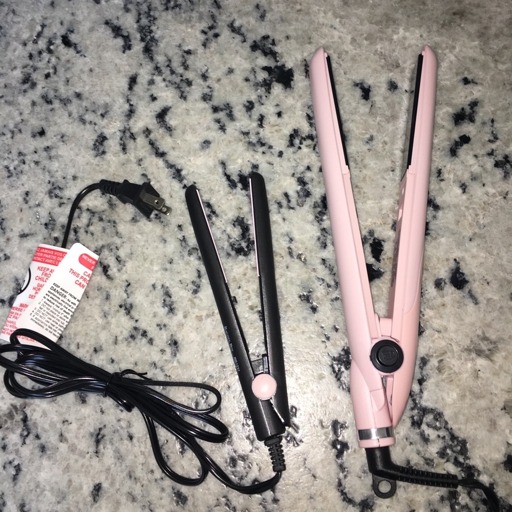 Hair straightener